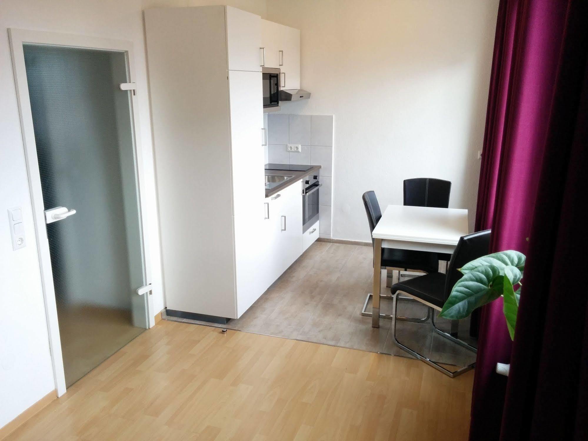 Boardinghouse - Stadtvilla Budget Schweinfurt Buitenkant foto