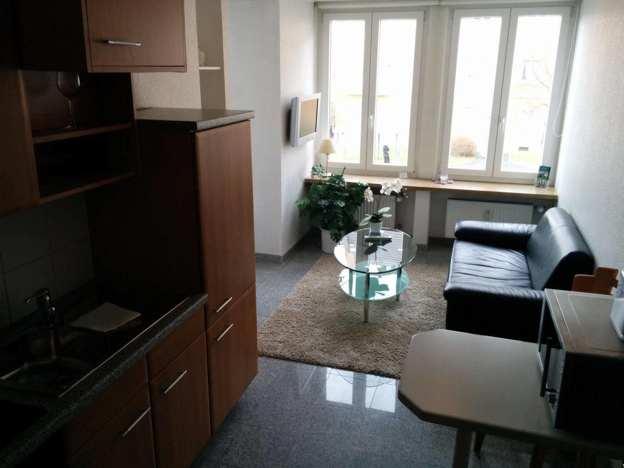 Boardinghouse - Stadtvilla Budget Schweinfurt Buitenkant foto