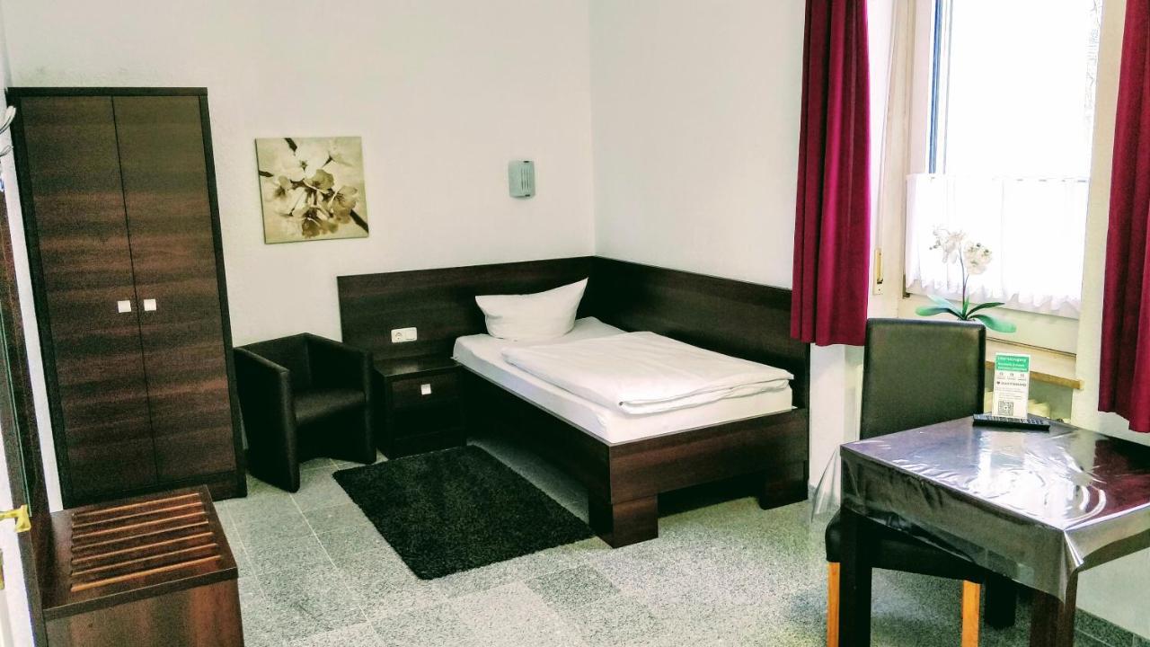 Boardinghouse - Stadtvilla Budget Schweinfurt Buitenkant foto