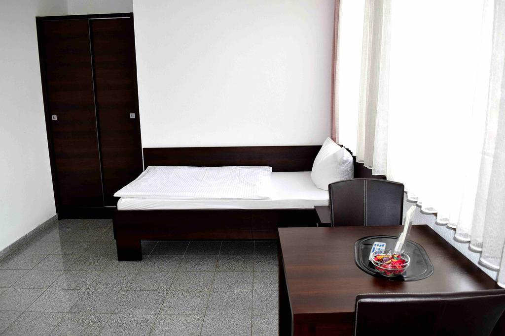 Boardinghouse - Stadtvilla Budget Schweinfurt Kamer foto
